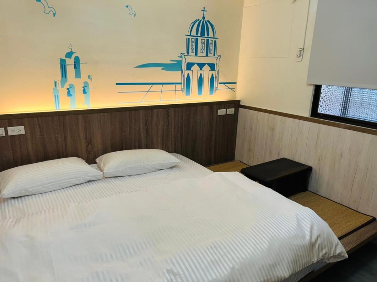 Love Feng Jia Apartment Hotel Taichung Dış mekan fotoğraf