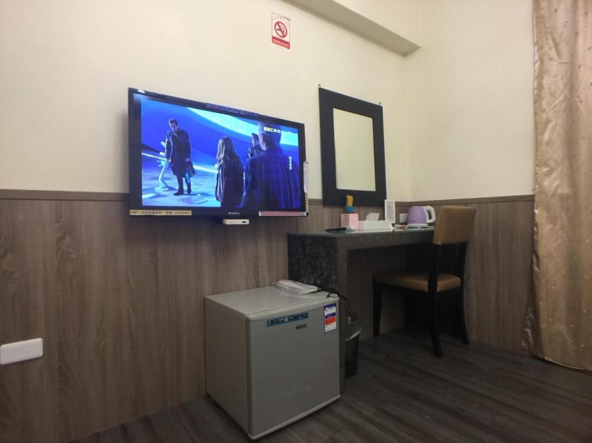 Love Feng Jia Apartment Hotel Taichung Dış mekan fotoğraf