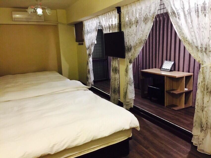 Love Feng Jia Apartment Hotel Taichung Dış mekan fotoğraf