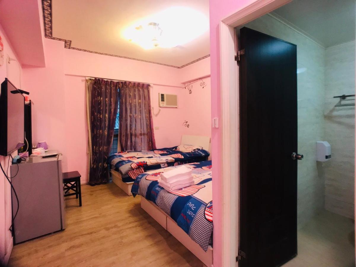 Love Feng Jia Apartment Hotel Taichung Dış mekan fotoğraf